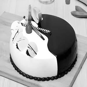 Creamy vanilla cake