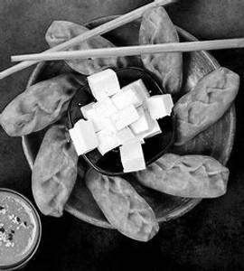 Paneer Fried Momos (6 pieces)