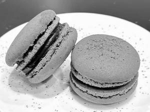 Vegan Coffee And Chocolate Macarons