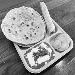 Paneer Lababdar Platter