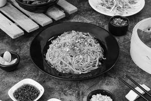 Hawker Chilli Garlic Noodles