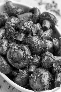 Mushroom In Hot Garlic Sauce