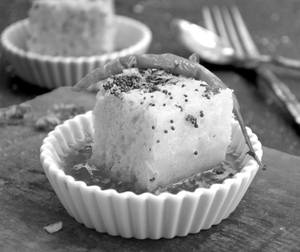Dhokla[2 Pieces]
