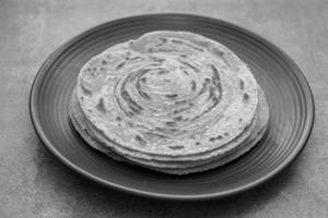 Lachha Paratha             