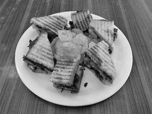 Paneer Chilli Grilled Sandwich - Must Try