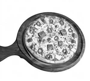 Tandoori Paneer Pizza