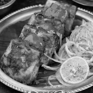 Achari Paneer Tikka [4 Pcs]