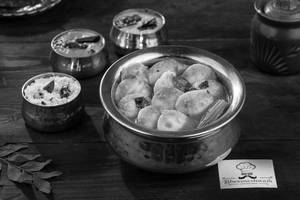 Ghee Button Idli (with Sambar)