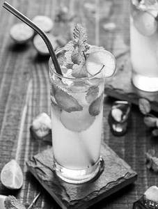 Virgin Mojito Iced Beverage