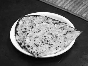 Cheese Garlic Naan
