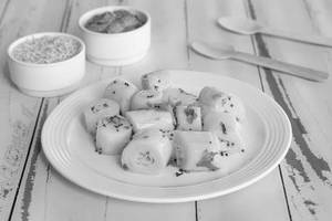 Peri Peri Cheese Locho (120gm) and patudi (150gm) with Sev