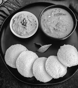 Plain Idli [2 Pieces]