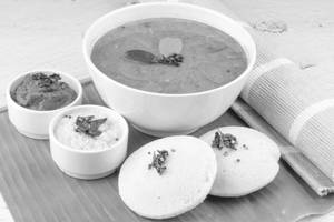 Idli Sambar 2Pcs