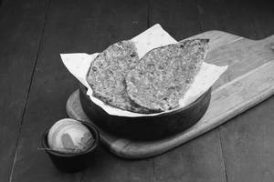 Punjabi onion & Mirchi Roti