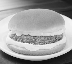 Crispy chicken burger
