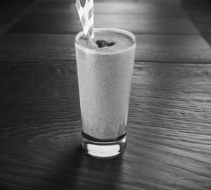 Blackcurrant Shake With Ice Cream