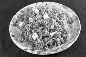 Paneer Fried Maggie