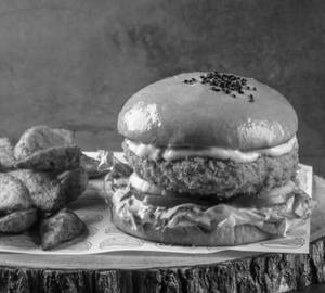 Cheese Bomb Burger+ Herbs Potato Wedges