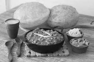 Chole Bhature(1 Plate)