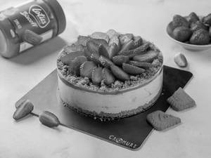 Biscoff Strawberry Cheese Cake