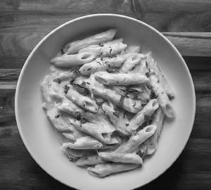 Veg Alfredo White Sauce Pasta