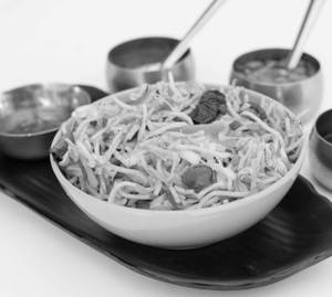 Veg hakka noodles