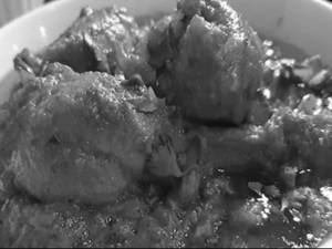 Hyderabadi Shaadi Wala Laal Murgh