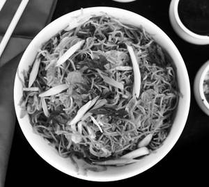 Chicken Schezwan Noodles