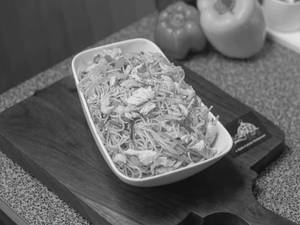 Veg Hakka Noodles