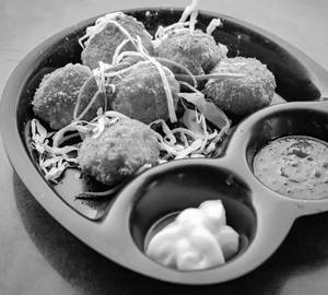 Kurkure Momos