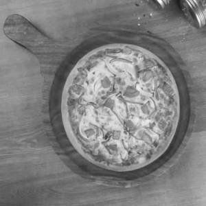 8" Capsicum, Onion, Cheese Pizza