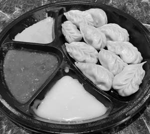 Paneer Steamed Momos [10 Pieces] 
