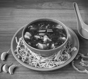 Chicken hot n sour soup Halal