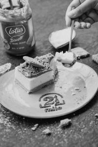 Biscoff Cheesecake  Slice