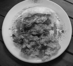 Kanda Bhaji Pav