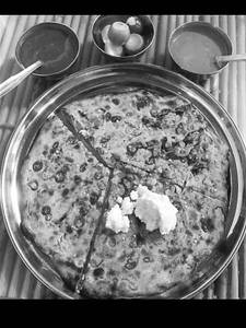 Green Chilli Paratha
