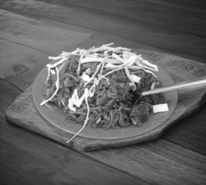 Veg Noodles Rice ( 1 Pleat)