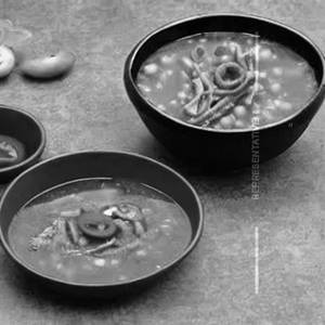 Veg Badami Shorba