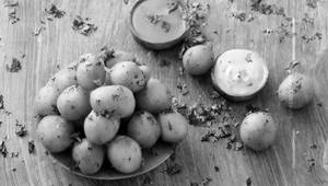 Garlic Potato Bites