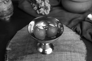 Gulab Jamun (2 Pc)