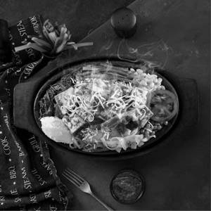 Sizzling Peppy Paneer Platter