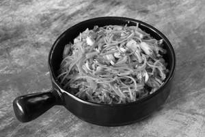 Chicken Chilly Garlic Noodles