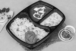 Dal Makhani With Jeera Rice And Boondi Raita