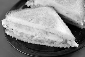 Omelette Sandwich