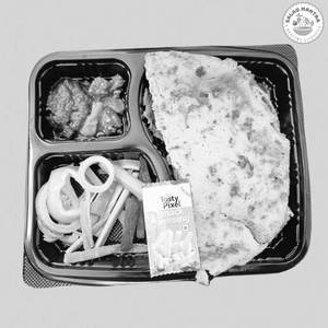 Vegetable Special Besan Chilla [2 Pcs]