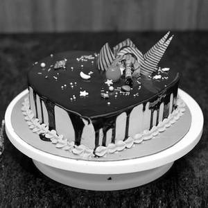 Choco Creamy Cake Eggless