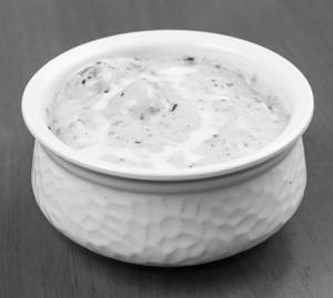 Aloo Nazakat