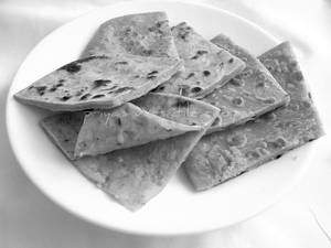 1 Mix Veg Paratha With Curd