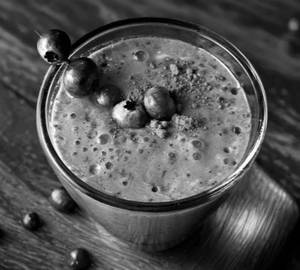 Blueberry White Chocolate Shake
