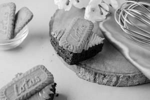 Lotus Biscoff Brownie